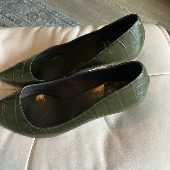 Jeffrey Campbell Olive Green Croc Toten Kitten Heels - Picture 2 of 5